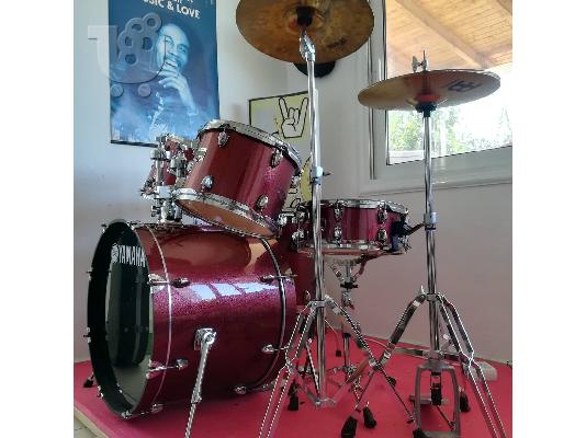 PoulaTo: YAMAHA GIGMAKER DRUMS SET